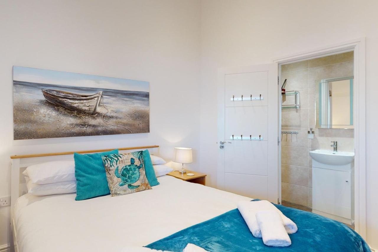 Aparthotel Crabbers' Wharf Portland Exterior foto