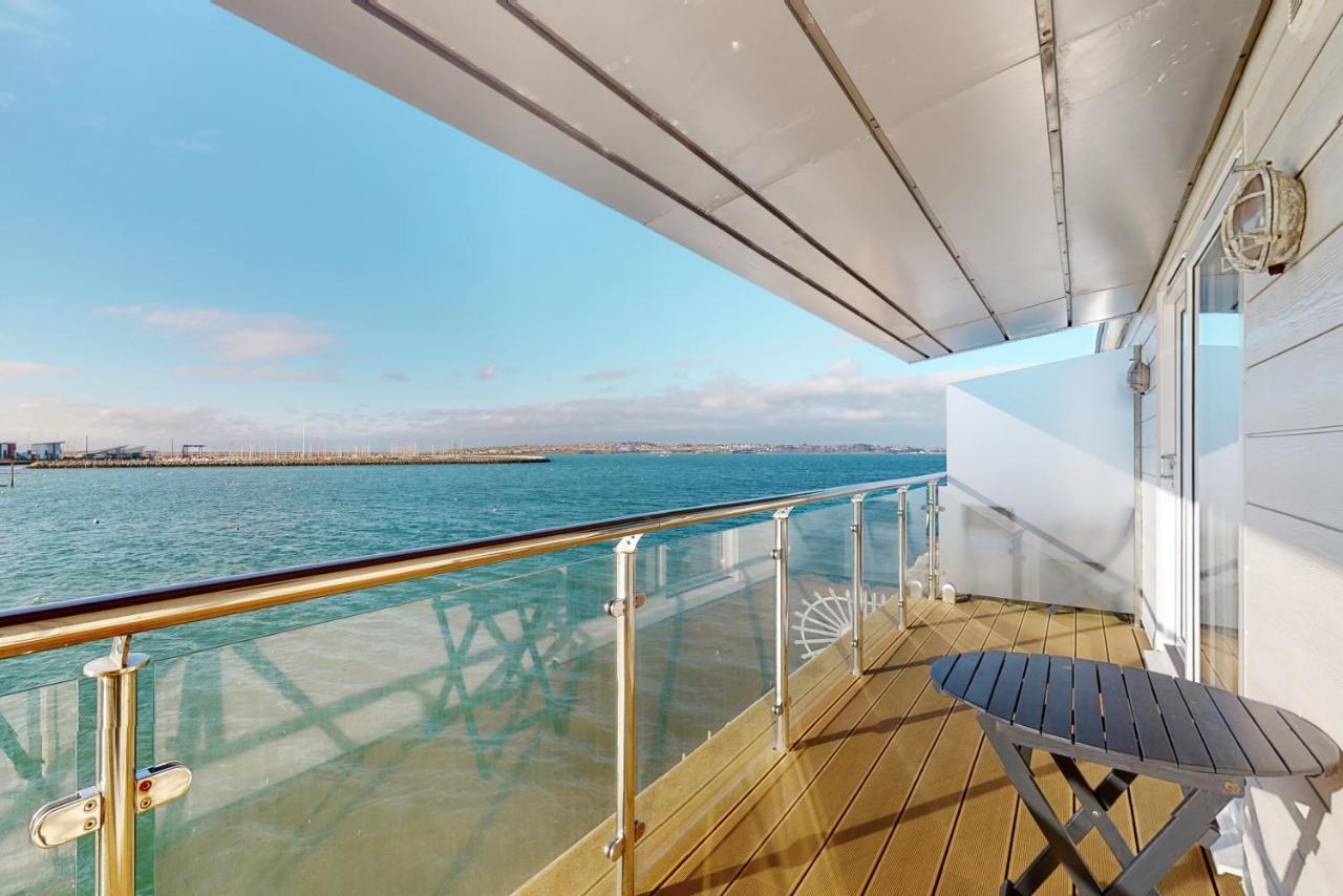 Aparthotel Crabbers' Wharf Portland Exterior foto